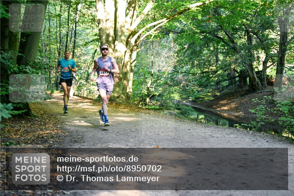 28.09.2025 - 33. Volkslauf durch das schöne Alstertal Dr. Thomas Lammeyer http://msf.ph/oto/8950702 28.09.2025 10:14:25 Laufen 1521, 1513 meine-sportfotos.de
