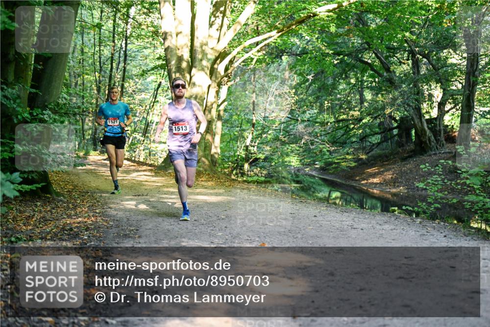 28.09.2025 - 33. Volkslauf durch das schöne Alstertal Dr. Thomas Lammeyer http://msf.ph/oto/8950703 28.09.2025 10:14:25 Laufen 1521, 1513 meine-sportfotos.de