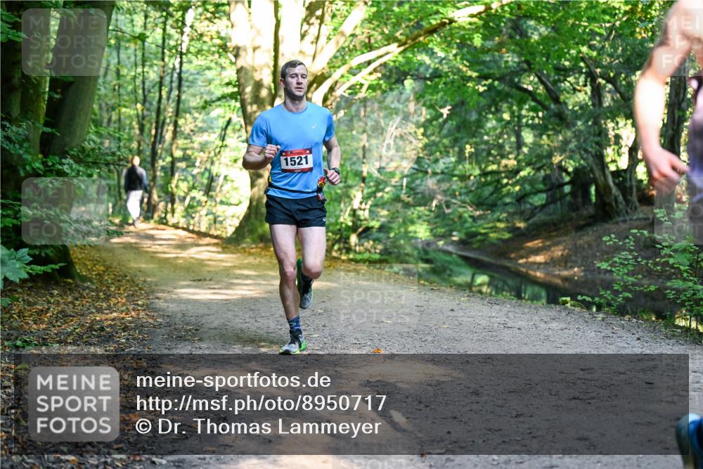 28.09.2025 - 33. Volkslauf durch das schöne Alstertal Dr. Thomas Lammeyer http://msf.ph/oto/8950717 28.09.2025 10:14:27 Laufen 1521 meine-sportfotos.de