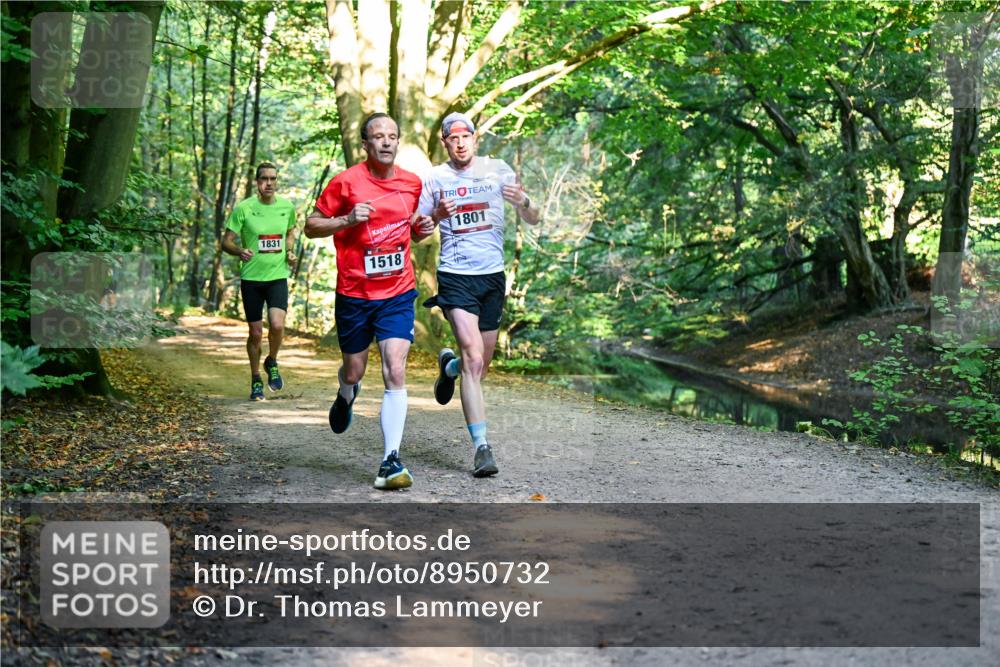 28.09.2025 - 33. Volkslauf durch das schöne Alstertal Dr. Thomas Lammeyer http://msf.ph/oto/8950732 28.09.2025 10:14:34 Laufen 1831, 1518, 1801 meine-sportfotos.de
