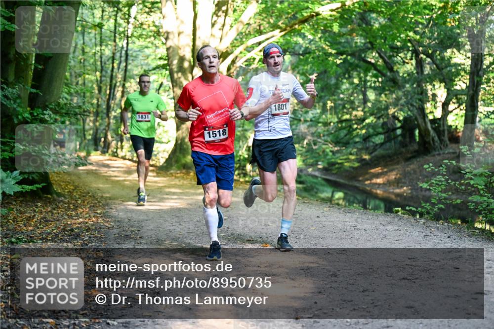 28.09.2025 - 33. Volkslauf durch das schöne Alstertal Dr. Thomas Lammeyer http://msf.ph/oto/8950735 28.09.2025 10:14:35 Laufen 1831, 1518, 1801 meine-sportfotos.de