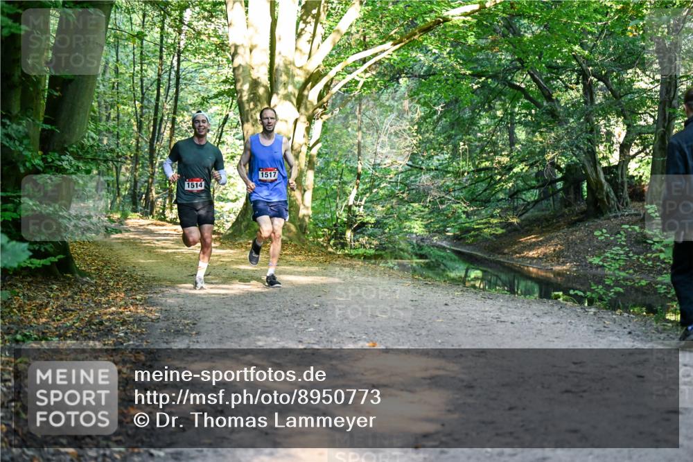 28.09.2025 - 33. Volkslauf durch das schöne Alstertal Dr. Thomas Lammeyer http://msf.ph/oto/8950773 28.09.2025 10:14:54 Laufen 1517, 1514 meine-sportfotos.de