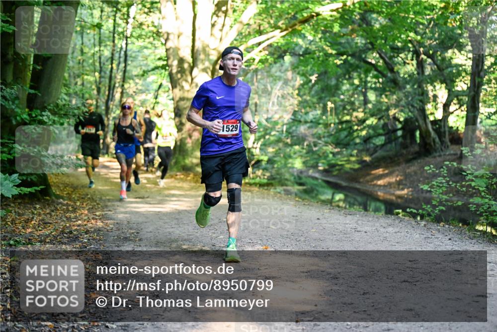 28.09.2025 - 33. Volkslauf durch das schöne Alstertal Dr. Thomas Lammeyer http://msf.ph/oto/8950799 28.09.2025 10:15:05 Laufen 1529 meine-sportfotos.de