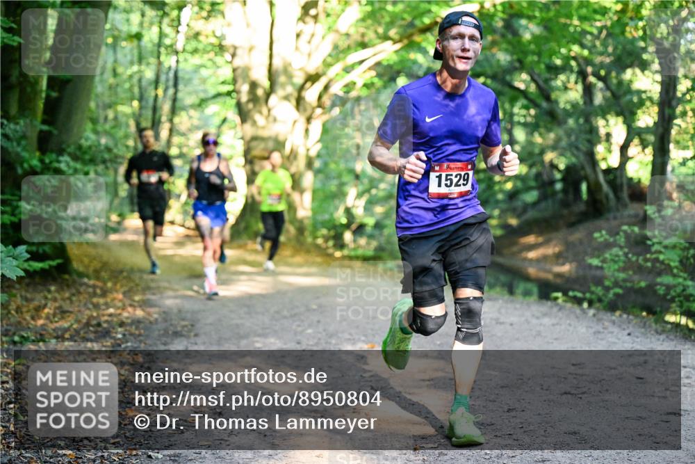 28.09.2025 - 33. Volkslauf durch das schöne Alstertal Dr. Thomas Lammeyer http://msf.ph/oto/8950804 28.09.2025 10:15:06 Laufen 1529 meine-sportfotos.de