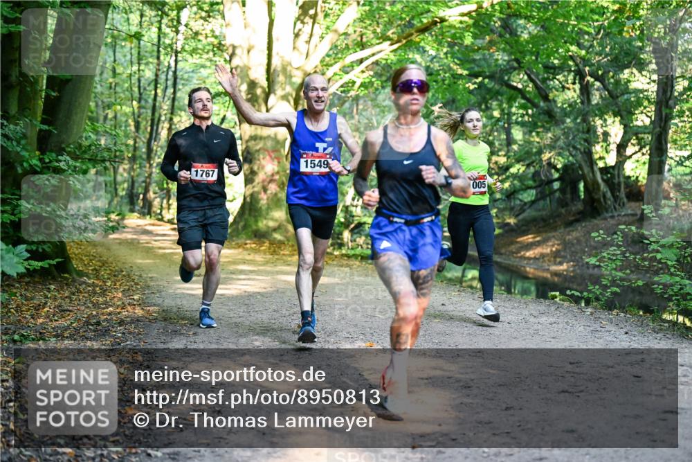 28.09.2025 - 33. Volkslauf durch das schöne Alstertal Dr. Thomas Lammeyer http://msf.ph/oto/8950813 28.09.2025 10:15:07 Laufen 1767, 1549, 005 meine-sportfotos.de