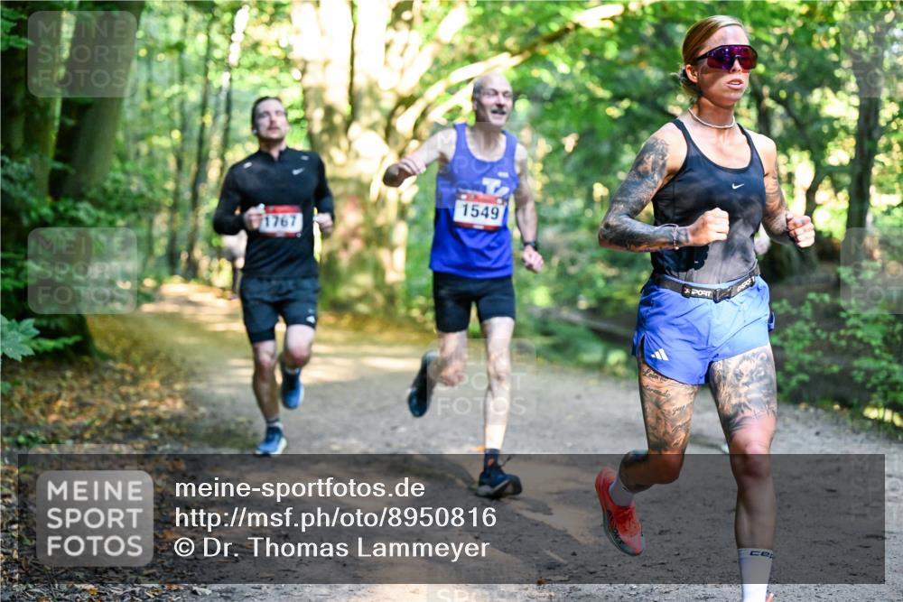 28.09.2025 - 33. Volkslauf durch das schöne Alstertal Dr. Thomas Lammeyer http://msf.ph/oto/8950816 28.09.2025 10:15:08 Laufen 1549, 1767 meine-sportfotos.de
