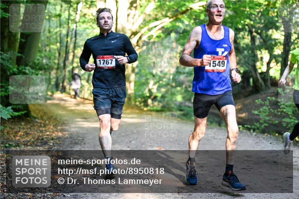 28.09.2025 - 33. Volkslauf durch das schöne Alstertal Dr. Thomas Lammeyer http://msf.ph/oto/8950818 28.09.2025 10:15:09 Laufen 1767, 549 meine-sportfotos.de