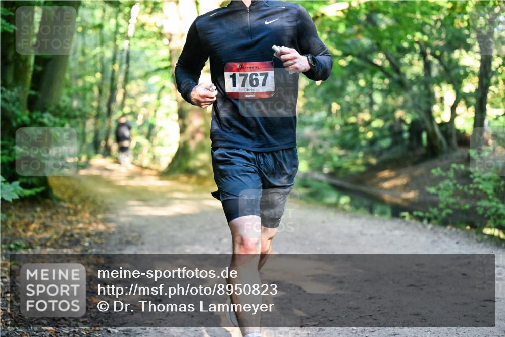 28.09.2025 - 33. Volkslauf durch das schöne Alstertal Dr. Thomas Lammeyer http://msf.ph/oto/8950823 28.09.2025 10:15:09 Laufen 1767 meine-sportfotos.de