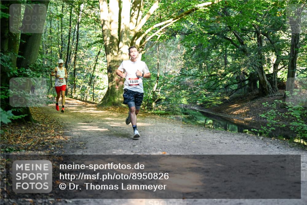 28.09.2025 - 33. Volkslauf durch das schöne Alstertal Dr. Thomas Lammeyer http://msf.ph/oto/8950826 28.09.2025 10:15:16 Laufen 1519, 1846 meine-sportfotos.de