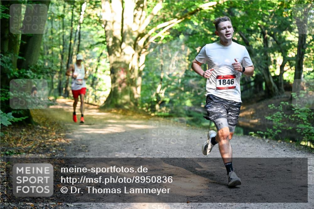 28.09.2025 - 33. Volkslauf durch das schöne Alstertal Dr. Thomas Lammeyer http://msf.ph/oto/8950836 28.09.2025 10:15:17 Laufen 1846 meine-sportfotos.de