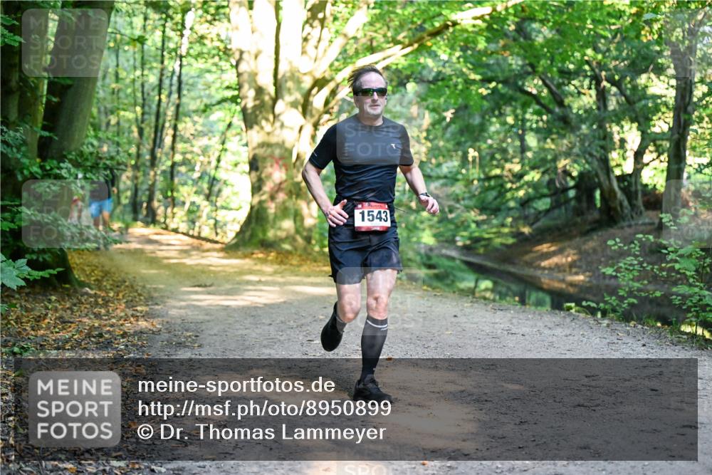 28.09.2025 - 33. Volkslauf durch das schöne Alstertal Dr. Thomas Lammeyer http://msf.ph/oto/8950899 28.09.2025 10:15:33 Laufen 1543 meine-sportfotos.de