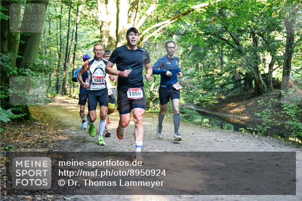 28.09.2025 - 33. Volkslauf durch das schöne Alstertal Dr. Thomas Lammeyer http://msf.ph/oto/8950924 28.09.2025 10:15:43 Laufen 1557, 1556 meine-sportfotos.de