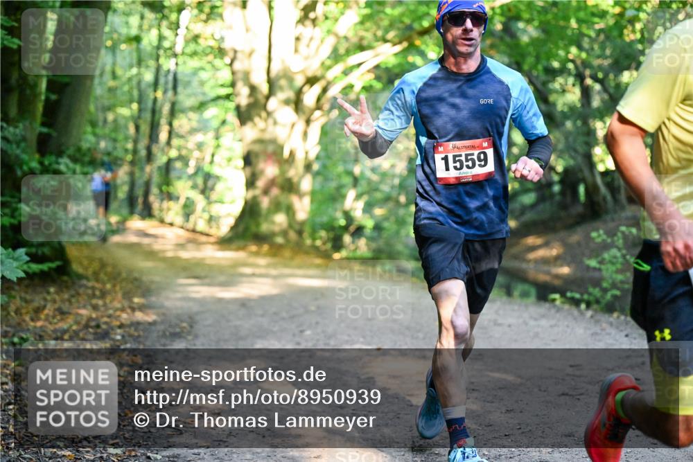 28.09.2025 - 33. Volkslauf durch das schöne Alstertal Dr. Thomas Lammeyer http://msf.ph/oto/8950939 28.09.2025 10:15:46 Laufen 1559 meine-sportfotos.de