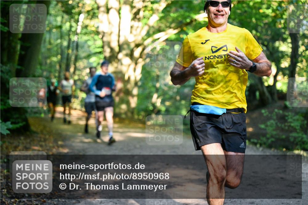 28.09.2025 - 33. Volkslauf durch das schöne Alstertal Dr. Thomas Lammeyer http://msf.ph/oto/8950968 28.09.2025 10:15:53 Laufen  meine-sportfotos.de