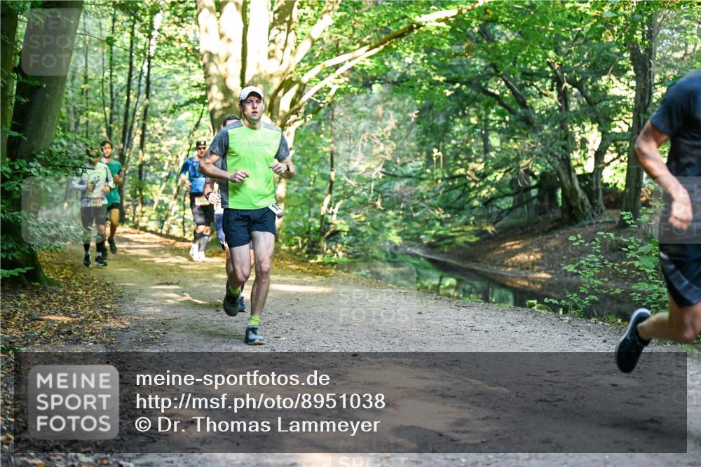 28.09.2025 - 33. Volkslauf durch das schöne Alstertal Dr. Thomas Lammeyer http://msf.ph/oto/8951038 28.09.2025 10:16:13 Laufen 157 meine-sportfotos.de