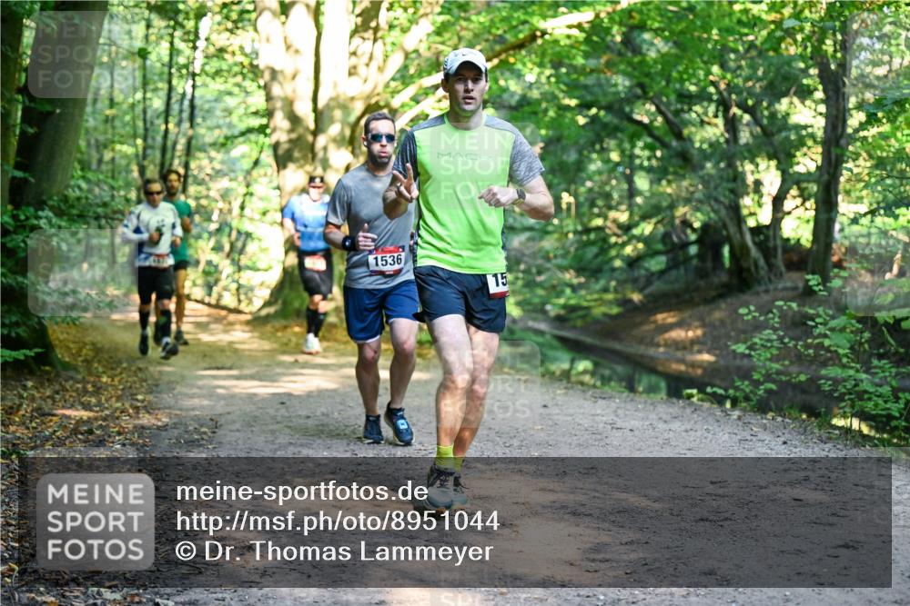 28.09.2025 - 33. Volkslauf durch das schöne Alstertal Dr. Thomas Lammeyer http://msf.ph/oto/8951044 28.09.2025 10:16:14 Laufen 1536, 15 meine-sportfotos.de