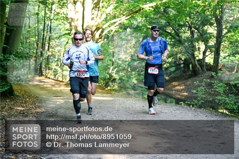 28.09.2025 - 33. Volkslauf durch das schöne Alstertal Dr. Thomas Lammeyer http://msf.ph/oto/8951059 28.09.2025 10:16:17 Laufen 1572, 1584 meine-sportfotos.de