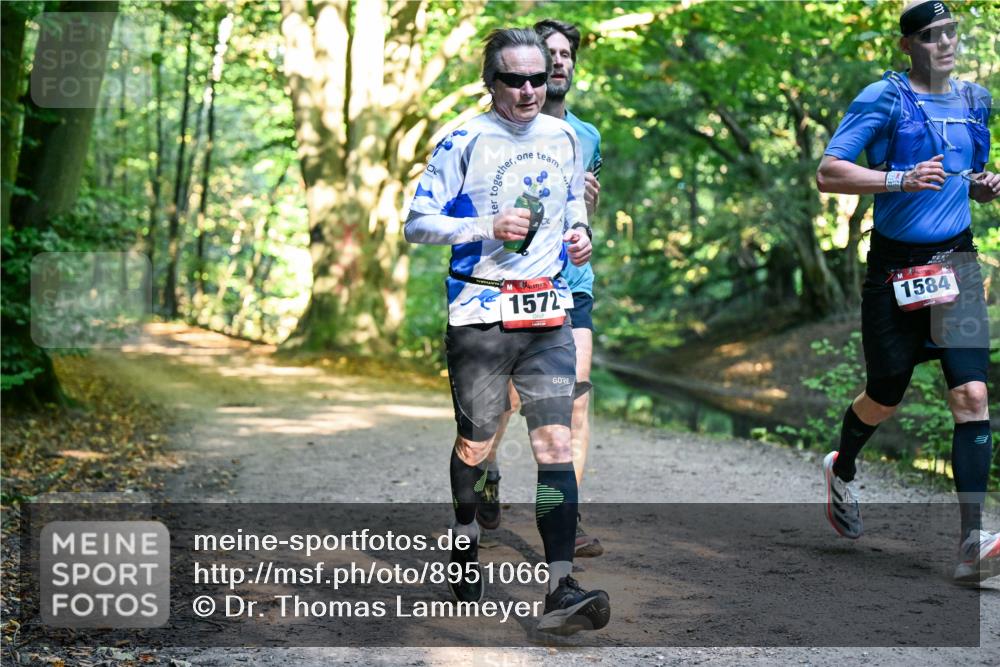 28.09.2025 - 33. Volkslauf durch das schöne Alstertal Dr. Thomas Lammeyer http://msf.ph/oto/8951066 28.09.2025 10:16:17 Laufen 1572, 1584 meine-sportfotos.de