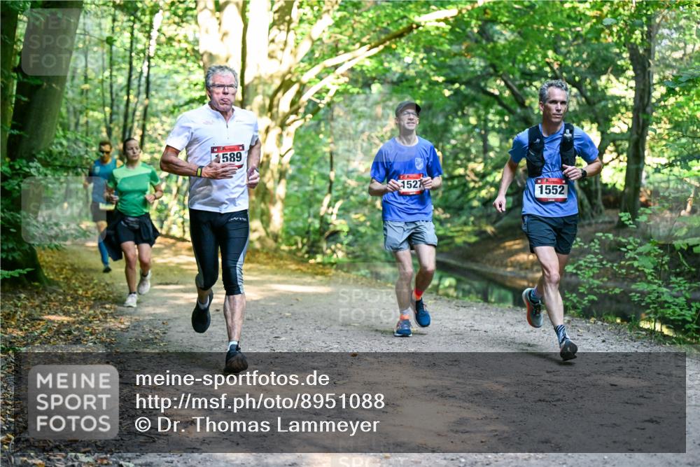 28.09.2025 - 33. Volkslauf durch das schöne Alstertal Dr. Thomas Lammeyer http://msf.ph/oto/8951088 28.09.2025 10:16:28 Laufen 589, 1527, 1552 meine-sportfotos.de