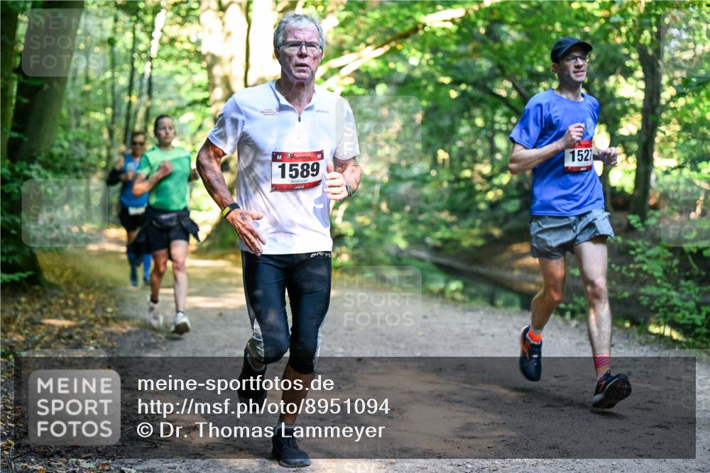 28.09.2025 - 33. Volkslauf durch das schöne Alstertal Dr. Thomas Lammeyer http://msf.ph/oto/8951094 28.09.2025 10:16:29 Laufen 1589, 152 meine-sportfotos.de