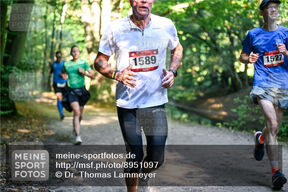 28.09.2025 - 33. Volkslauf durch das schöne Alstertal Dr. Thomas Lammeyer http://msf.ph/oto/8951097 28.09.2025 10:16:30 Laufen 1589, 1527 meine-sportfotos.de