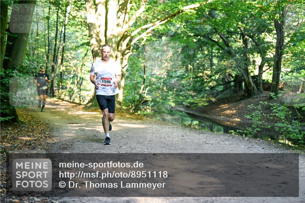 28.09.2025 - 33. Volkslauf durch das schöne Alstertal Dr. Thomas Lammeyer http://msf.ph/oto/8951118 28.09.2025 10:16:39 Laufen 1596 meine-sportfotos.de