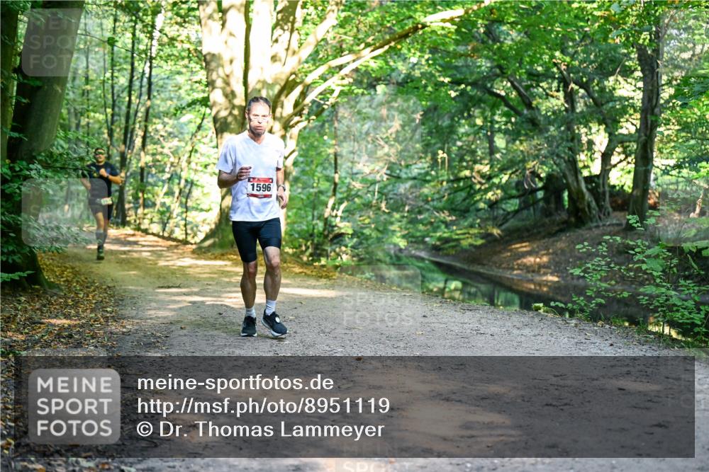 28.09.2025 - 33. Volkslauf durch das schöne Alstertal Dr. Thomas Lammeyer http://msf.ph/oto/8951119 28.09.2025 10:16:40 Laufen 1596 meine-sportfotos.de