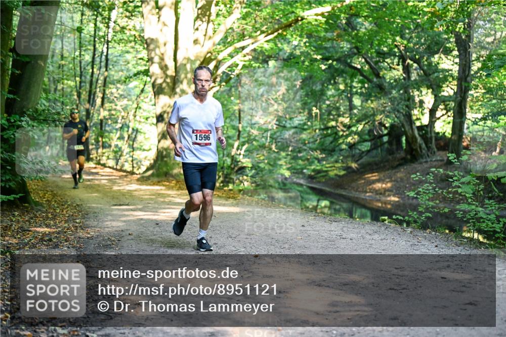 28.09.2025 - 33. Volkslauf durch das schöne Alstertal Dr. Thomas Lammeyer http://msf.ph/oto/8951121 28.09.2025 10:16:40 Laufen 1596 meine-sportfotos.de