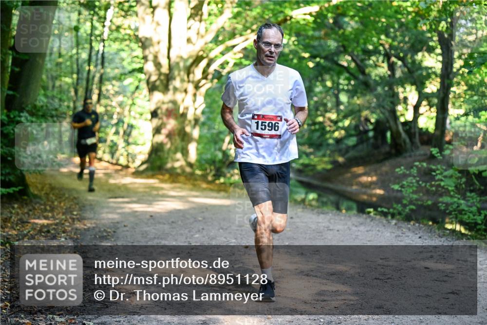 28.09.2025 - 33. Volkslauf durch das schöne Alstertal Dr. Thomas Lammeyer http://msf.ph/oto/8951128 28.09.2025 10:16:41 Laufen 1596 meine-sportfotos.de