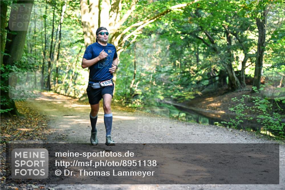 28.09.2025 - 33. Volkslauf durch das schöne Alstertal Dr. Thomas Lammeyer http://msf.ph/oto/8951138 28.09.2025 10:16:44 Laufen 1630 meine-sportfotos.de