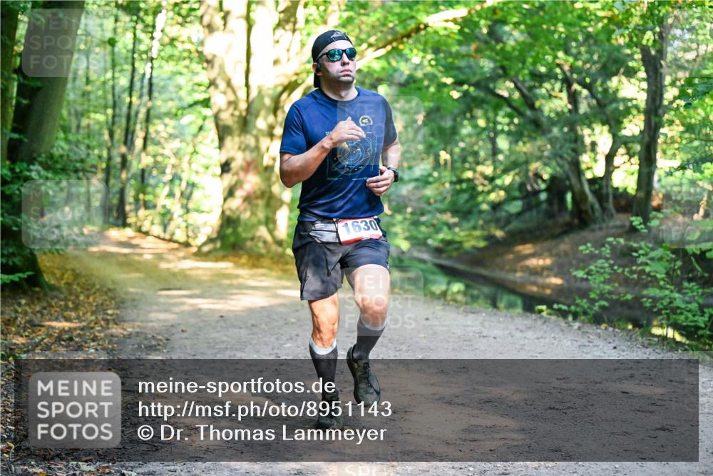 28.09.2025 - 33. Volkslauf durch das schöne Alstertal Dr. Thomas Lammeyer http://msf.ph/oto/8951143 28.09.2025 10:16:44 Laufen 1630 meine-sportfotos.de