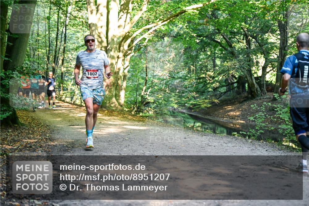 28.09.2025 - 33. Volkslauf durch das schöne Alstertal Dr. Thomas Lammeyer http://msf.ph/oto/8951207 28.09.2025 10:17:05 Laufen 1593, 154, 1802 meine-sportfotos.de