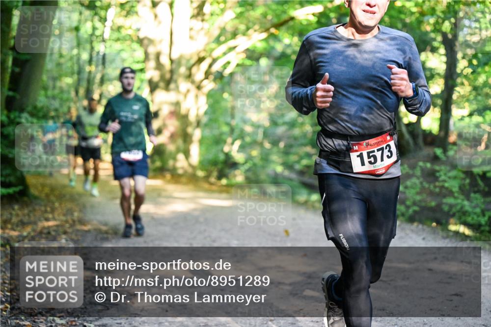 28.09.2025 - 33. Volkslauf durch das schöne Alstertal Dr. Thomas Lammeyer http://msf.ph/oto/8951289 28.09.2025 10:17:19 Laufen 1573 meine-sportfotos.de