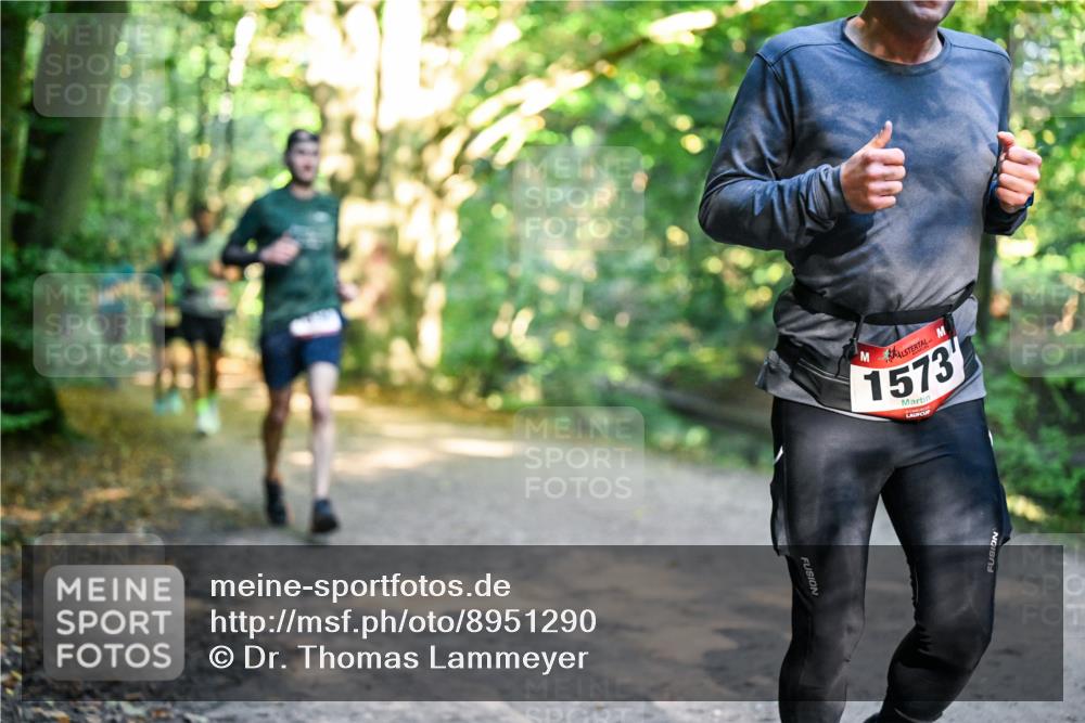 28.09.2025 - 33. Volkslauf durch das schöne Alstertal Dr. Thomas Lammeyer http://msf.ph/oto/8951290 28.09.2025 10:17:19 Laufen 1573 meine-sportfotos.de