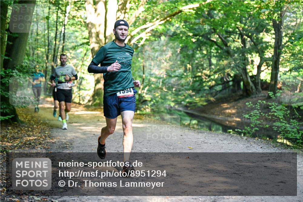 28.09.2025 - 33. Volkslauf durch das schöne Alstertal Dr. Thomas Lammeyer http://msf.ph/oto/8951294 28.09.2025 10:17:20 Laufen 1594 meine-sportfotos.de