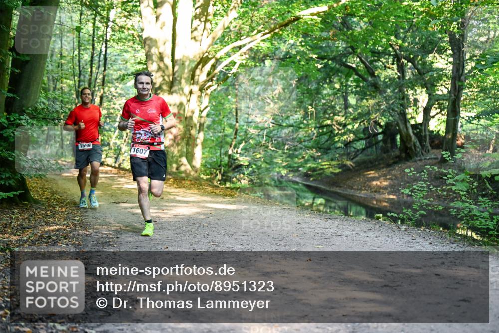 28.09.2025 - 33. Volkslauf durch das schöne Alstertal Dr. Thomas Lammeyer http://msf.ph/oto/8951323 28.09.2025 10:17:29 Laufen 1599, 1607 meine-sportfotos.de