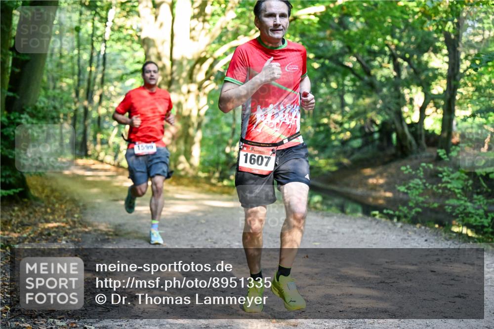 28.09.2025 - 33. Volkslauf durch das schöne Alstertal Dr. Thomas Lammeyer http://msf.ph/oto/8951335 28.09.2025 10:17:31 Laufen 1599, 1607 meine-sportfotos.de