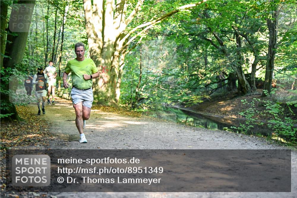28.09.2025 - 33. Volkslauf durch das schöne Alstertal Dr. Thomas Lammeyer http://msf.ph/oto/8951349 28.09.2025 10:17:41 Laufen 1451 meine-sportfotos.de
