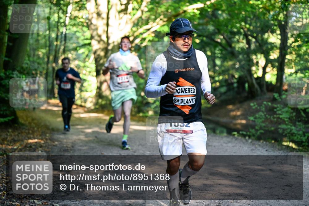 28.09.2025 - 33. Volkslauf durch das schöne Alstertal Dr. Thomas Lammeyer http://msf.ph/oto/8951368 28.09.2025 10:17:46 Laufen  meine-sportfotos.de