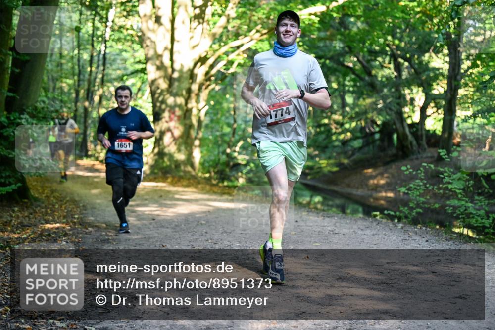 28.09.2025 - 33. Volkslauf durch das schöne Alstertal Dr. Thomas Lammeyer http://msf.ph/oto/8951373 28.09.2025 10:17:47 Laufen 1774, 1651 meine-sportfotos.de