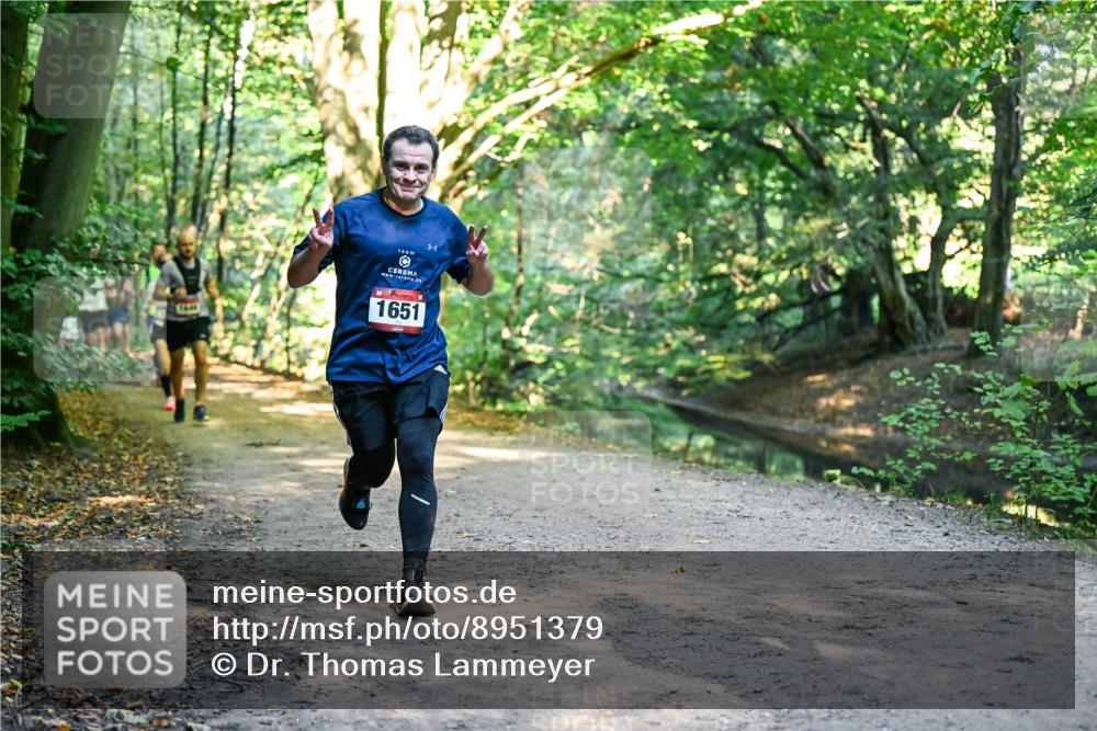 28.09.2025 - 33. Volkslauf durch das schöne Alstertal Dr. Thomas Lammeyer http://msf.ph/oto/8951379 28.09.2025 10:17:48 Laufen 1651 meine-sportfotos.de
