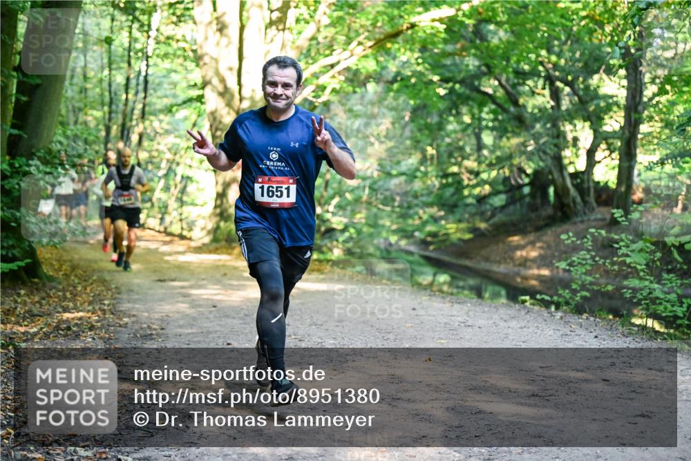 28.09.2025 - 33. Volkslauf durch das schöne Alstertal Dr. Thomas Lammeyer http://msf.ph/oto/8951380 28.09.2025 10:17:48 Laufen 1651 meine-sportfotos.de