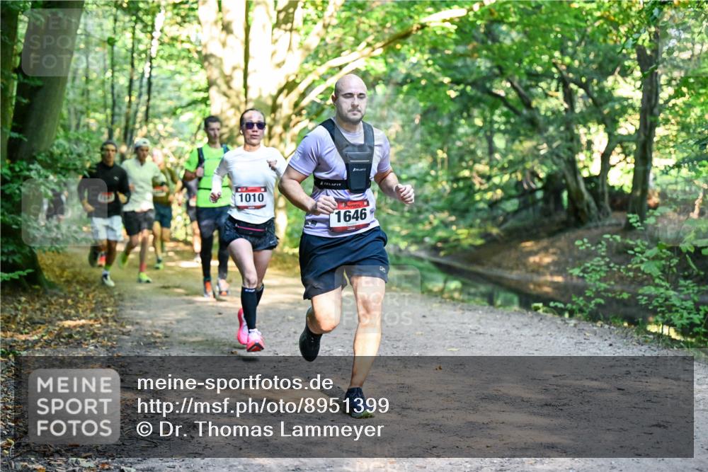 28.09.2025 - 33. Volkslauf durch das schöne Alstertal Dr. Thomas Lammeyer http://msf.ph/oto/8951399 28.09.2025 10:17:52 Laufen 1010, 1646 meine-sportfotos.de
