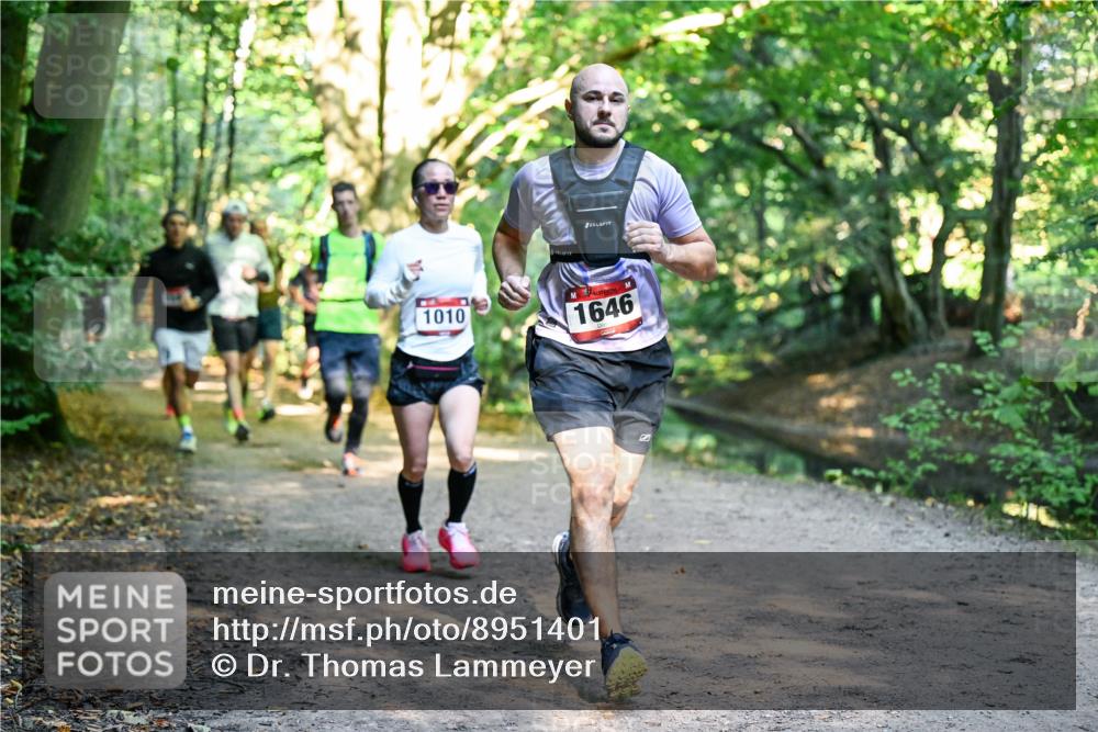 28.09.2025 - 33. Volkslauf durch das schöne Alstertal Dr. Thomas Lammeyer http://msf.ph/oto/8951401 28.09.2025 10:17:52 Laufen 1010, 1646 meine-sportfotos.de