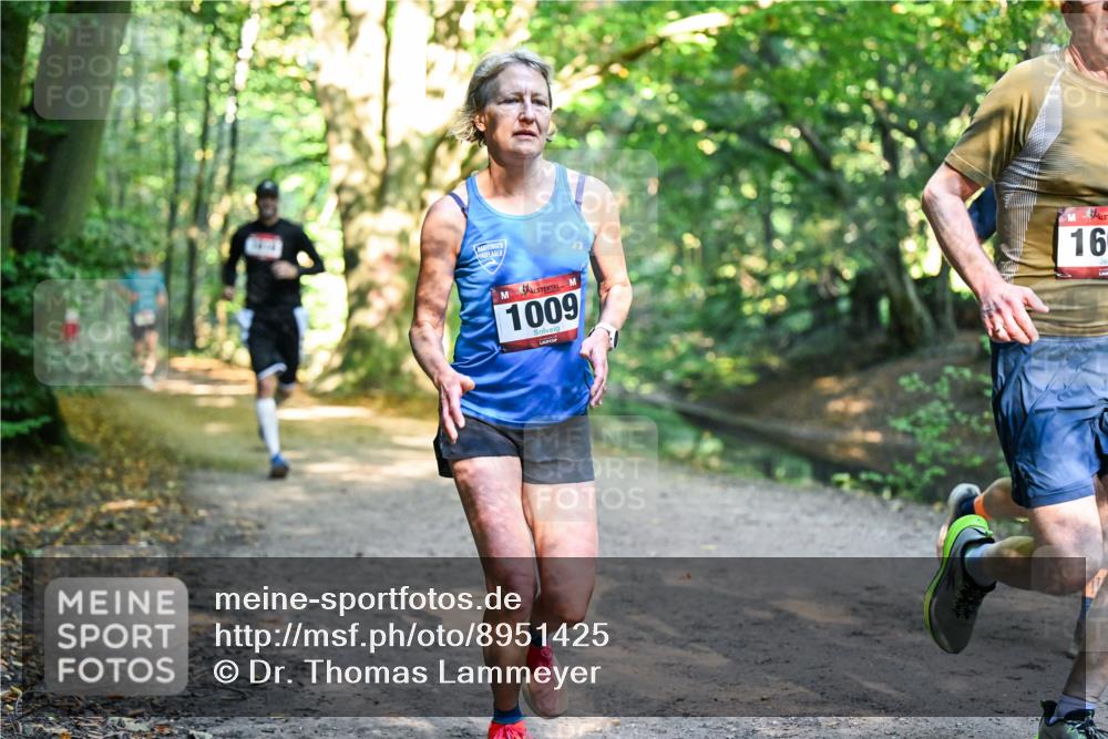 28.09.2025 - 33. Volkslauf durch das schöne Alstertal Dr. Thomas Lammeyer http://msf.ph/oto/8951425 28.09.2025 10:17:57 Laufen 1009, 16 meine-sportfotos.de