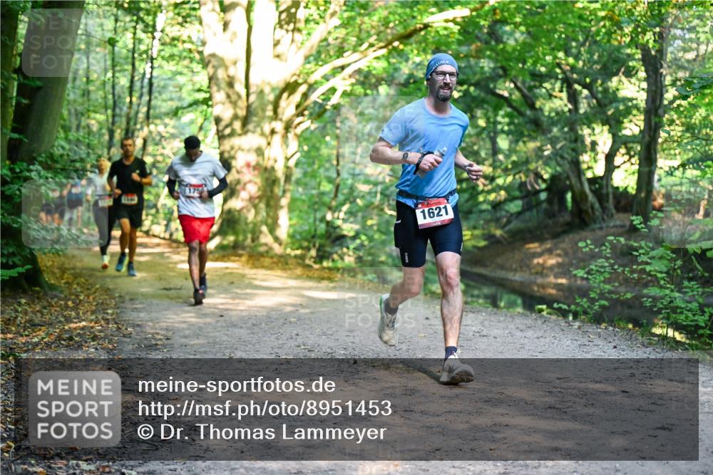 28.09.2025 - 33. Volkslauf durch das schöne Alstertal Dr. Thomas Lammeyer http://msf.ph/oto/8951453 28.09.2025 10:18:03 Laufen 175, 1621 meine-sportfotos.de