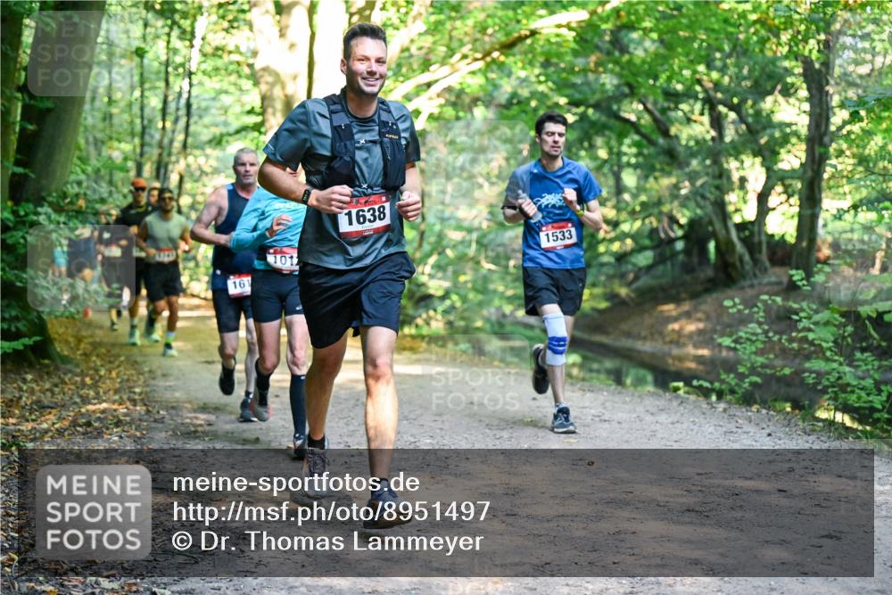28.09.2025 - 33. Volkslauf durch das schöne Alstertal Dr. Thomas Lammeyer http://msf.ph/oto/8951497 28.09.2025 10:18:10 Laufen 161, 1012, 1638, 1533 meine-sportfotos.de