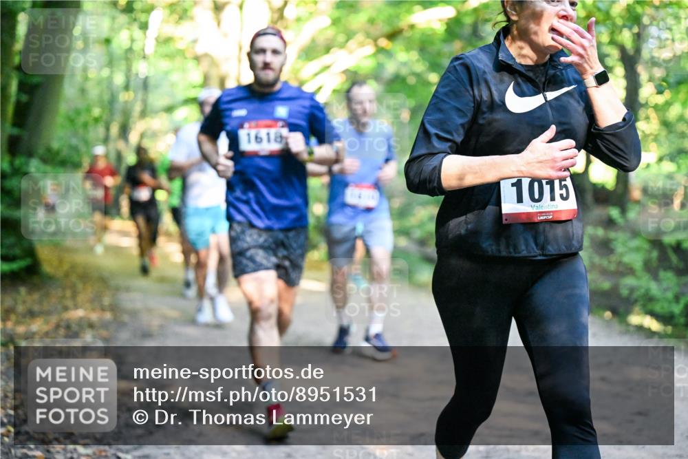 28.09.2025 - 33. Volkslauf durch das schöne Alstertal Dr. Thomas Lammeyer http://msf.ph/oto/8951531 28.09.2025 10:18:16 Laufen 1618, 1015 meine-sportfotos.de