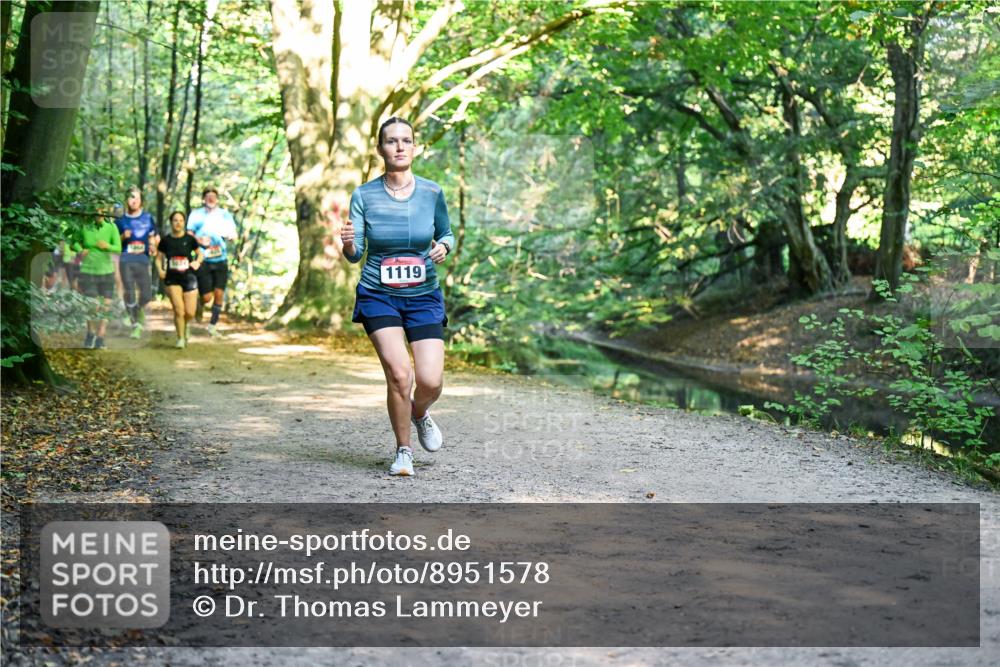 28.09.2025 - 33. Volkslauf durch das schöne Alstertal Dr. Thomas Lammeyer http://msf.ph/oto/8951578 28.09.2025 10:18:37 Laufen 1119 meine-sportfotos.de