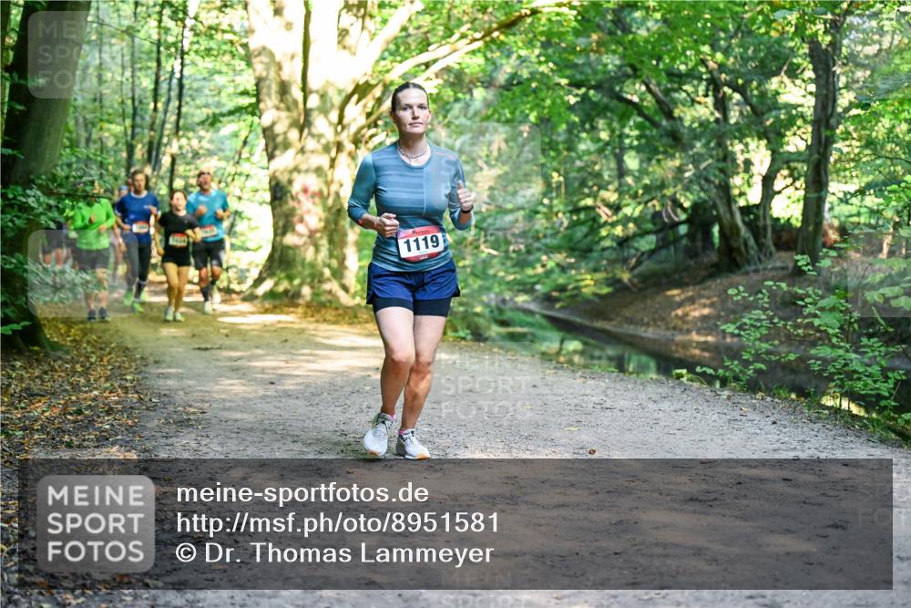 28.09.2025 - 33. Volkslauf durch das schöne Alstertal Dr. Thomas Lammeyer http://msf.ph/oto/8951581 28.09.2025 10:18:38 Laufen 1119 meine-sportfotos.de